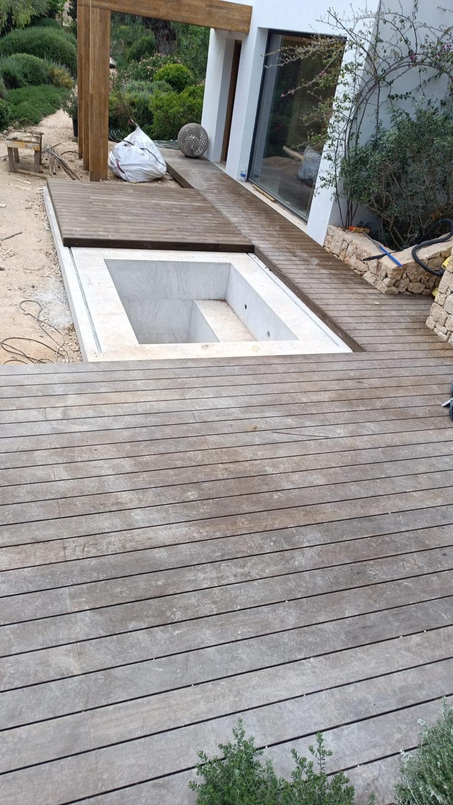 Piscina y piscina de agua fría — Foto 5